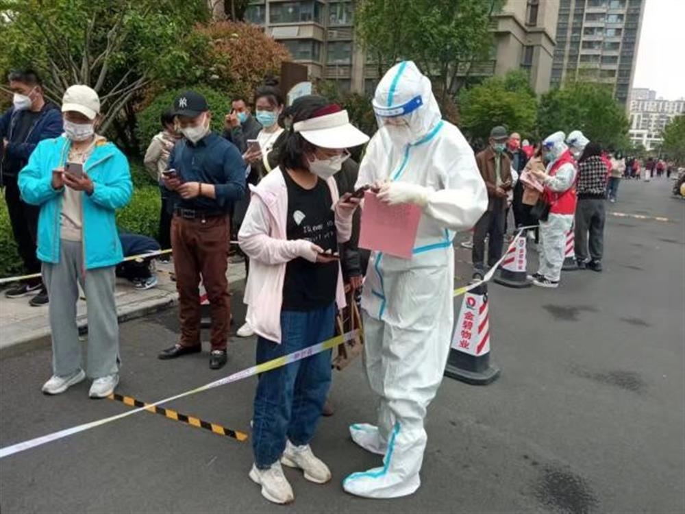 產發(fā)戰(zhàn)疫 |黨員沖在前！齊魯化纖筑牢“紅色”抗疫防線